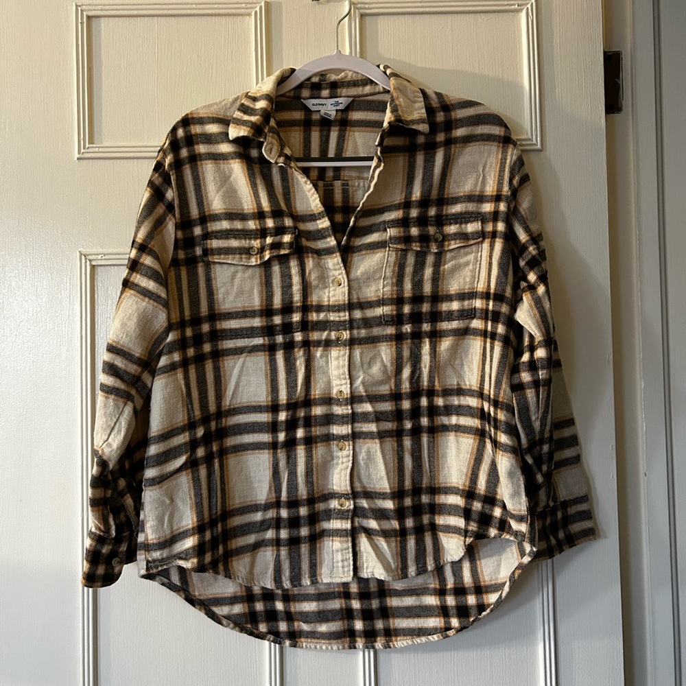 Old Navy Checkered Shirt in Black and Cream